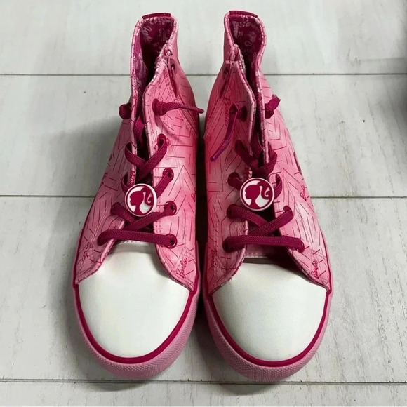 NWOT Rare Limited Edition Ground Up Barbie Girls 4 High Top Zip Canvas Sneaker - Picture 2 of 11